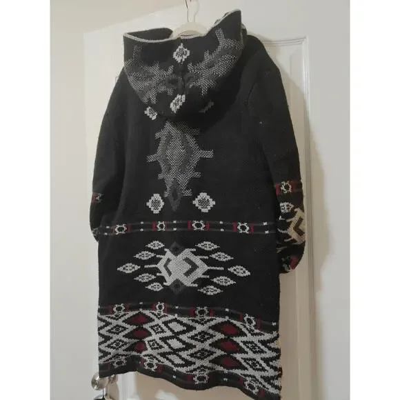 One In a Million Black Red Hooded Aztec Print Full Zip Cardigan Sweater Size 3XL - Picture 2 of 7